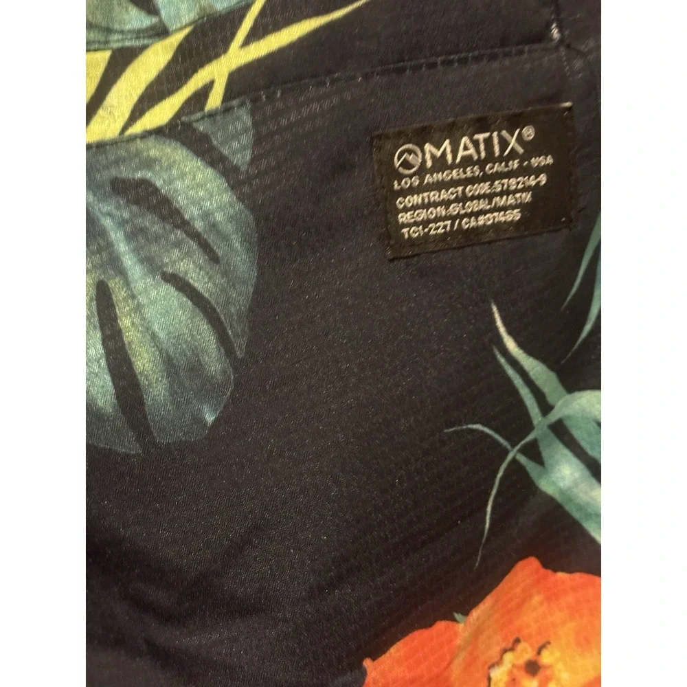 Matix Shorts Performance Hybrid Board‎  Swim Trunks Floral Hawaiian Men's Medium